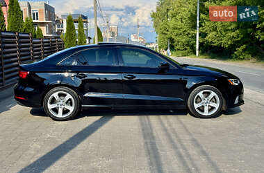 Седан Audi A3 2017 в 