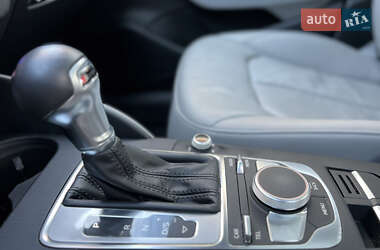 Седан Audi A3 2018 в 