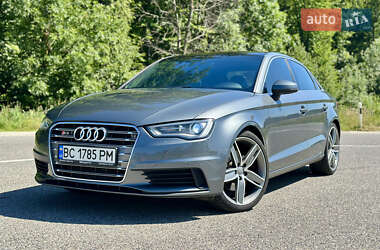 Седан Audi A3 2015 в Львові