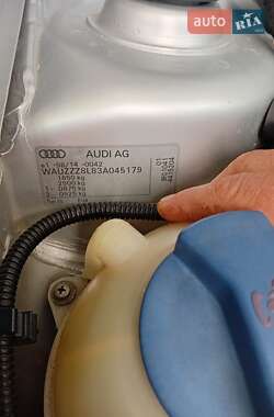 Хэтчбек Audi A3 2002 в 