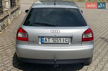 Хетчбек Audi A3 2002 в 
