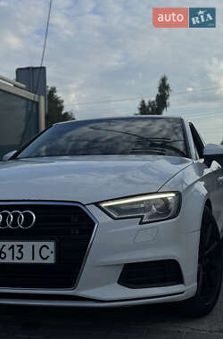 Седан Audi A3 2014 в 