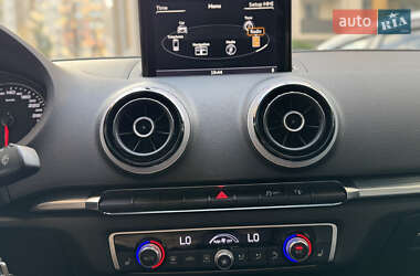 Седан Audi A3 2014 в 