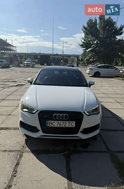 Седан Audi A3 2016 в Львове