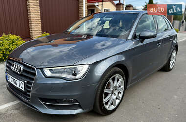 Хетчбек Audi A3 2017 в Полтаві