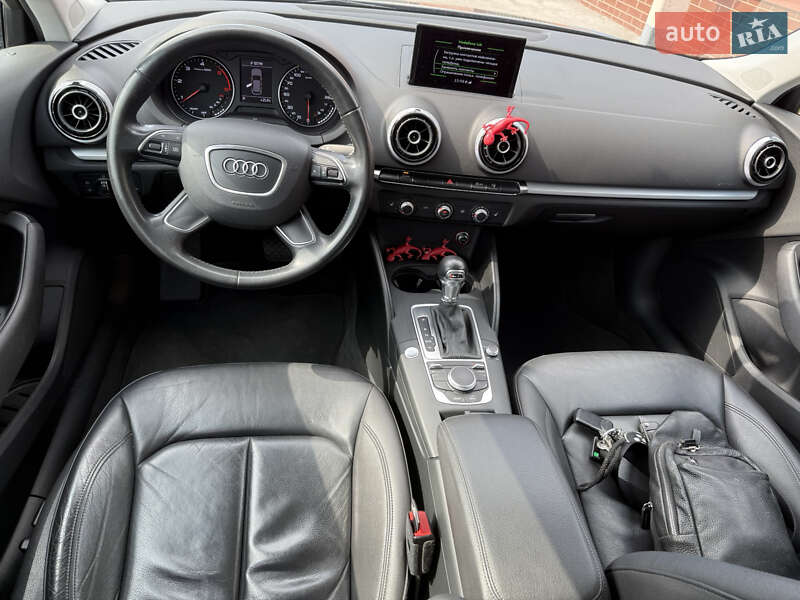 Хетчбек Audi A3 2017 в Полтаві