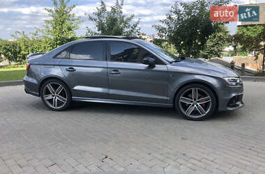 Седан Audi A3 2017 в 