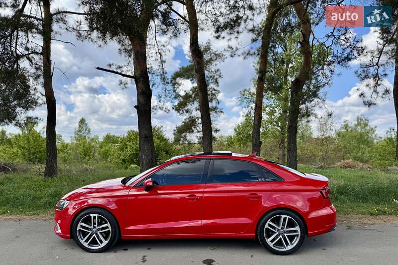 Седан Audi A3 2016 в Києві