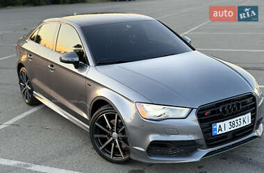 Седан Audi A3 2015 в 
