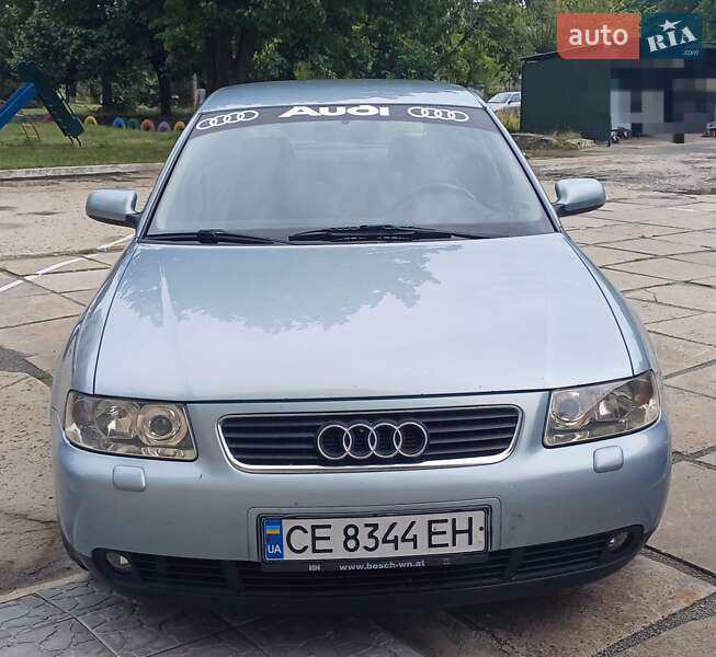Хэтчбек Audi A3 2001 в Новоднестровске
