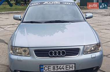 Хэтчбек Audi A3 2001 в 
