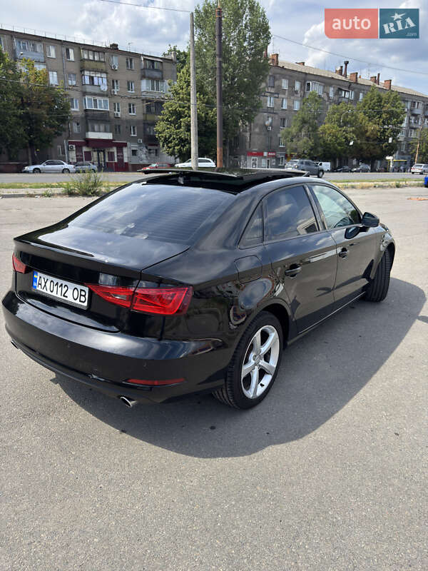 Седан Audi A3 2016 в Днепре