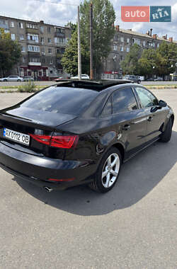 Седан Audi A3 2016 в 