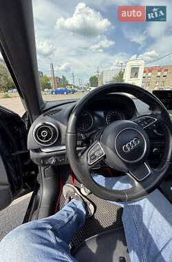 Седан Audi A3 2016 в 