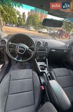 Хэтчбек Audi A3 2009 в 