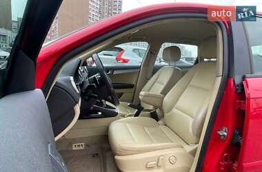 Хэтчбек Audi A3 2010 в 
