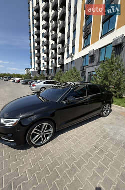 Седан Audi A3 2017 в 