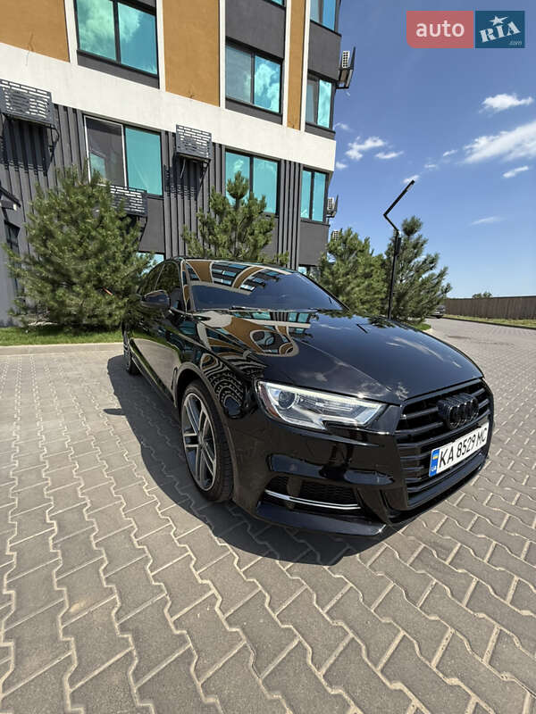 Седан Audi A3 2017 в Києві
