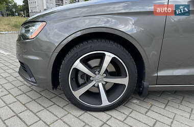 Седан Audi A3 2015 в 