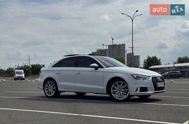Седан Audi A3 2017 в 