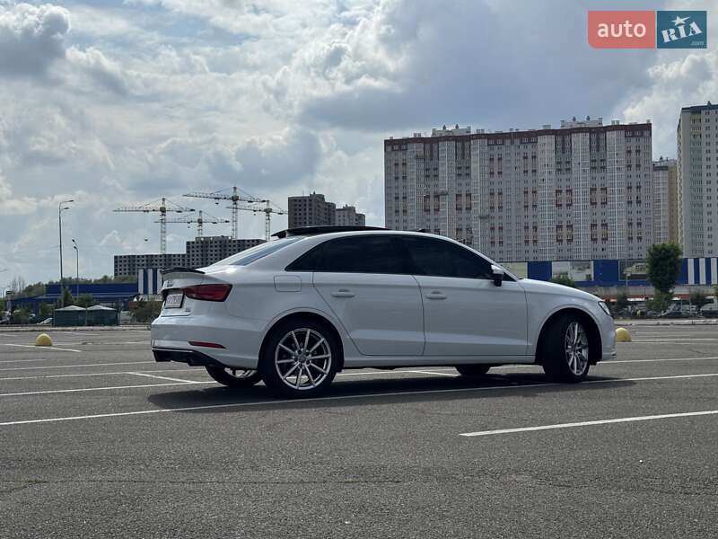 Седан Audi A3 2017 в Києві
