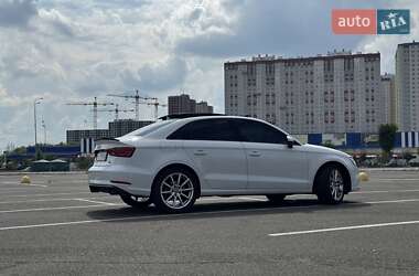 Седан Audi A3 2017 в 