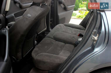 Хэтчбек Audi A3 2002 в 
