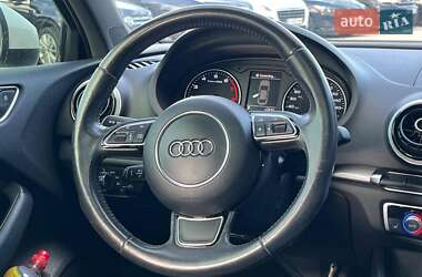 Седан Audi A3 2016 в 
