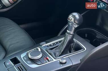 Седан Audi A3 2016 в 