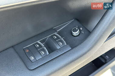 Хэтчбек Audi A3 2012 в 