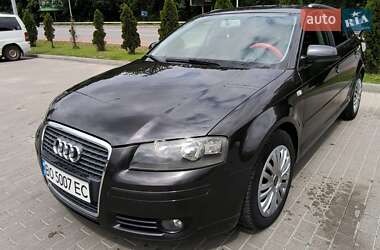 Хэтчбек Audi A3 2005 в 