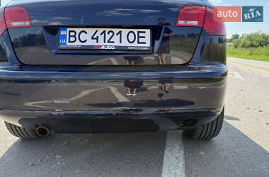 Хэтчбек Audi A3 2004 в 