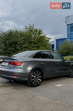 Седан Audi A3 2015 в 