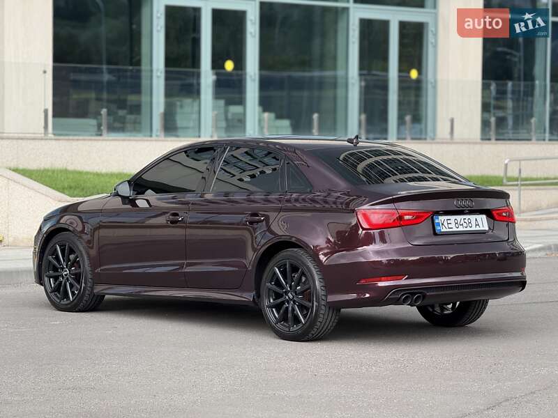 Седан Audi A3 2014 в Днепре