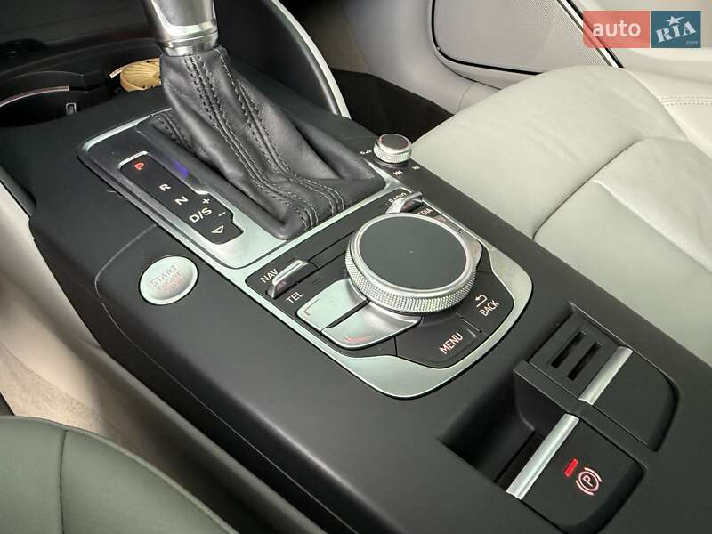 Седан Audi A3 2014 в Днепре