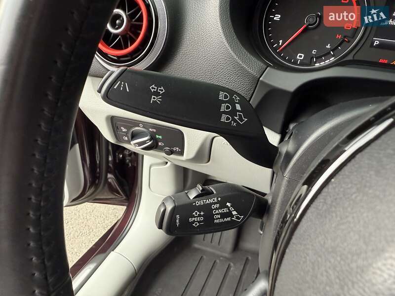 Седан Audi A3 2014 в Днепре