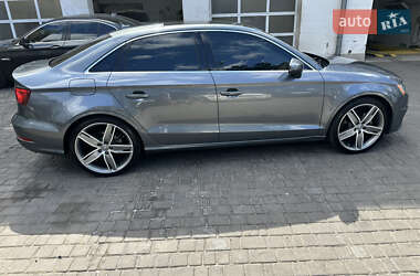 Седан Audi A3 2015 в 