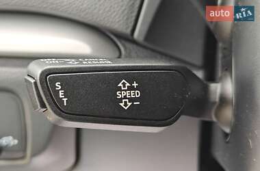 Седан Audi A3 2016 в 