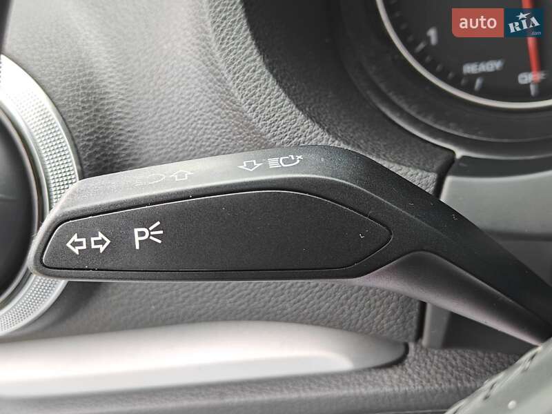 Седан Audi A3 2016 в Львові