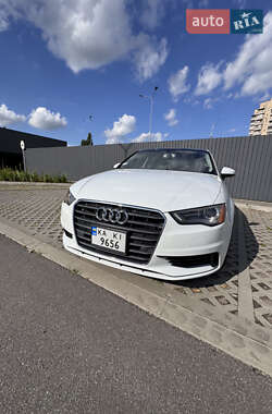 Седан Audi A3 2014 в 
