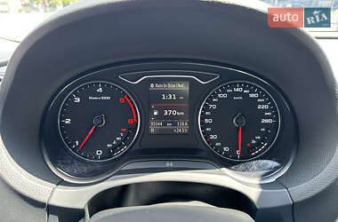 Седан Audi A3 2015 в 