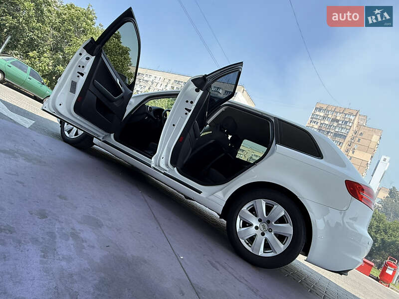 Хэтчбек Audi A3 2013 в Одессе