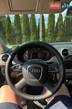 Хетчбек Audi A3 2009 в 