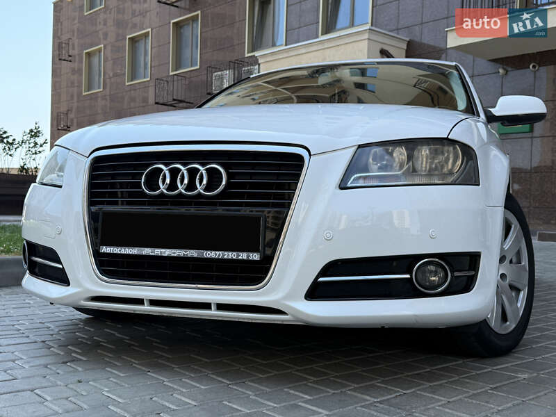 Хэтчбек Audi A3 2013 в Одессе