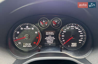 Хэтчбек Audi A3 2013 в 