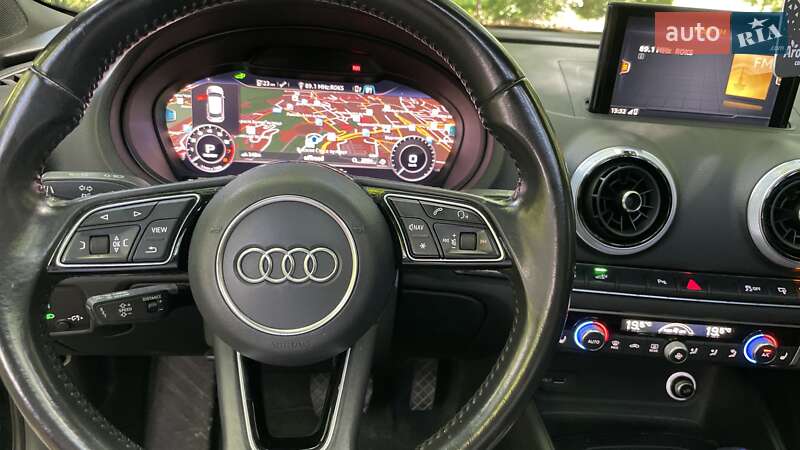 Хэтчбек Audi A3 2017 в Львове фото 28 Хэтчбек Audi A3 2017 в Львове