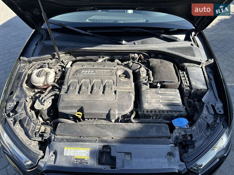 Хэтчбек Audi A3 2016 в Долине