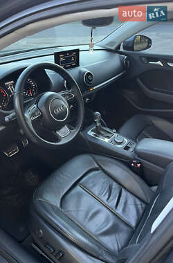 Седан Audi A3 2014 в 