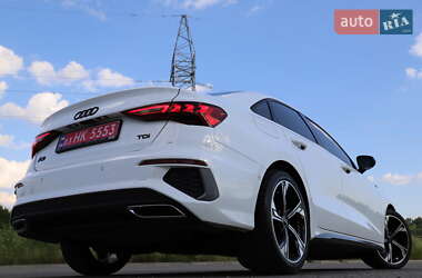 Седан Audi A3 2021 в 