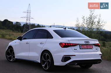 Седан Audi A3 2021 в 